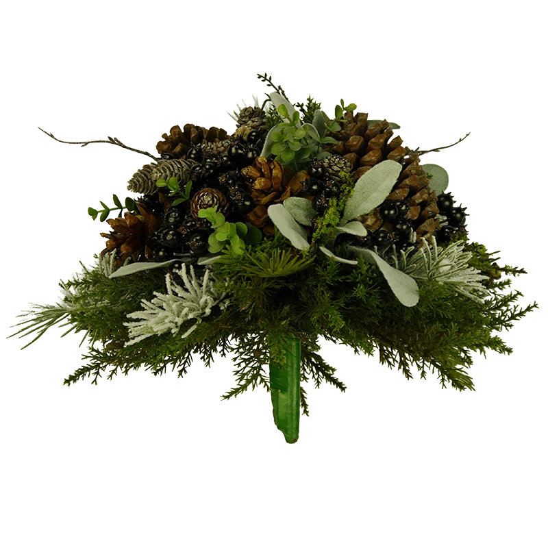 Strauß mit Beeren und Zapfen