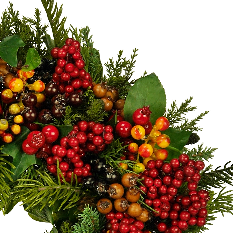 Berry wreath with fir